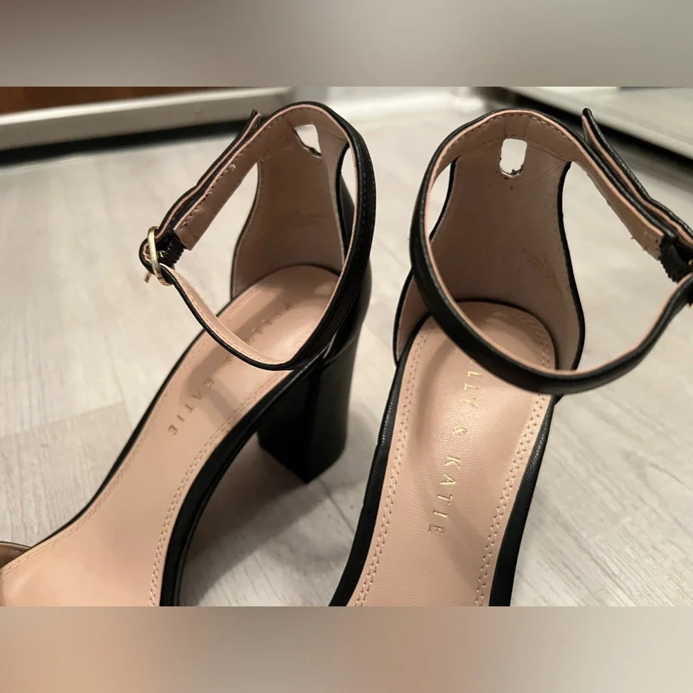 Kelly & Katie Black Heels (Women’s 7.5) - LAST PRICE. - Picture 4 of 10